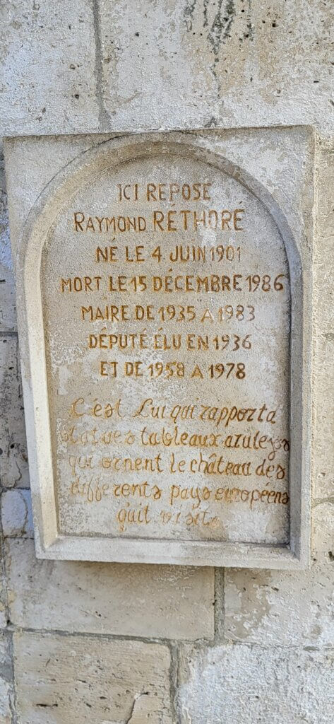 Pierre tombale de Raymond Réthoré